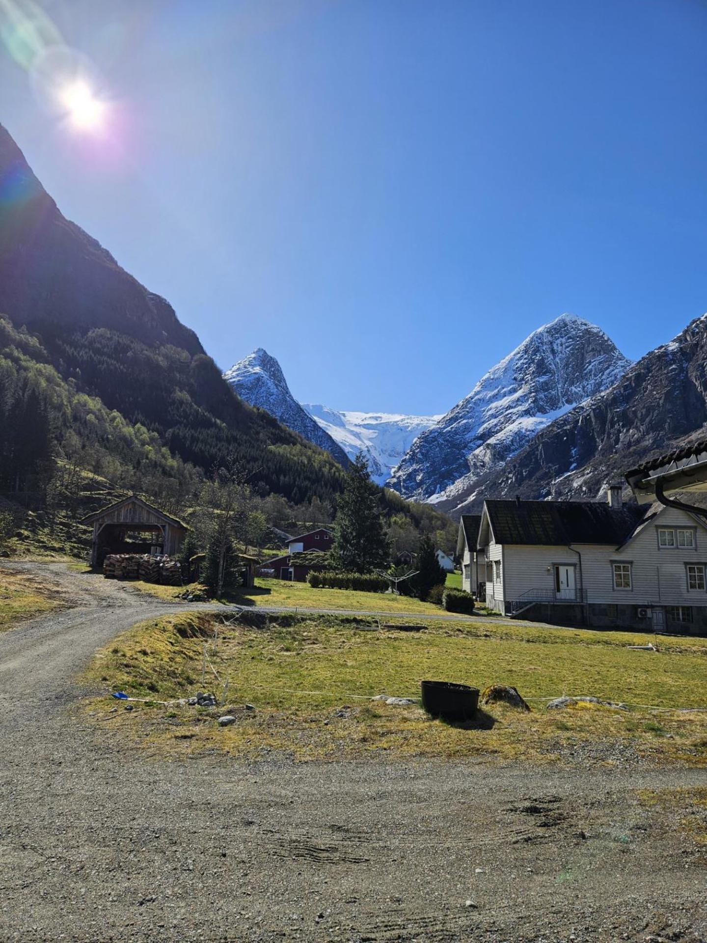 Trollbu Aabrekk gard Villa Briksdalsbre Buitenkant foto