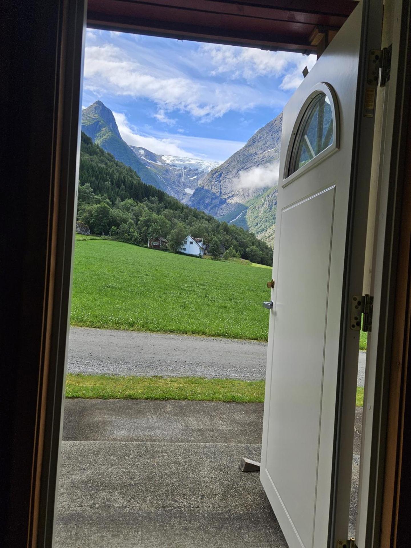 Trollbu Aabrekk gard Villa Briksdalsbre Buitenkant foto